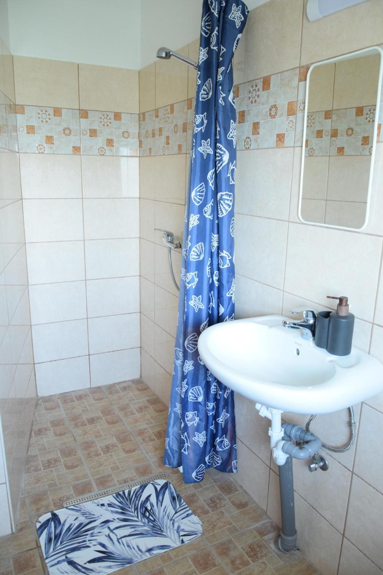 Anna Apartman Appartement Maroslele Buitenkant foto