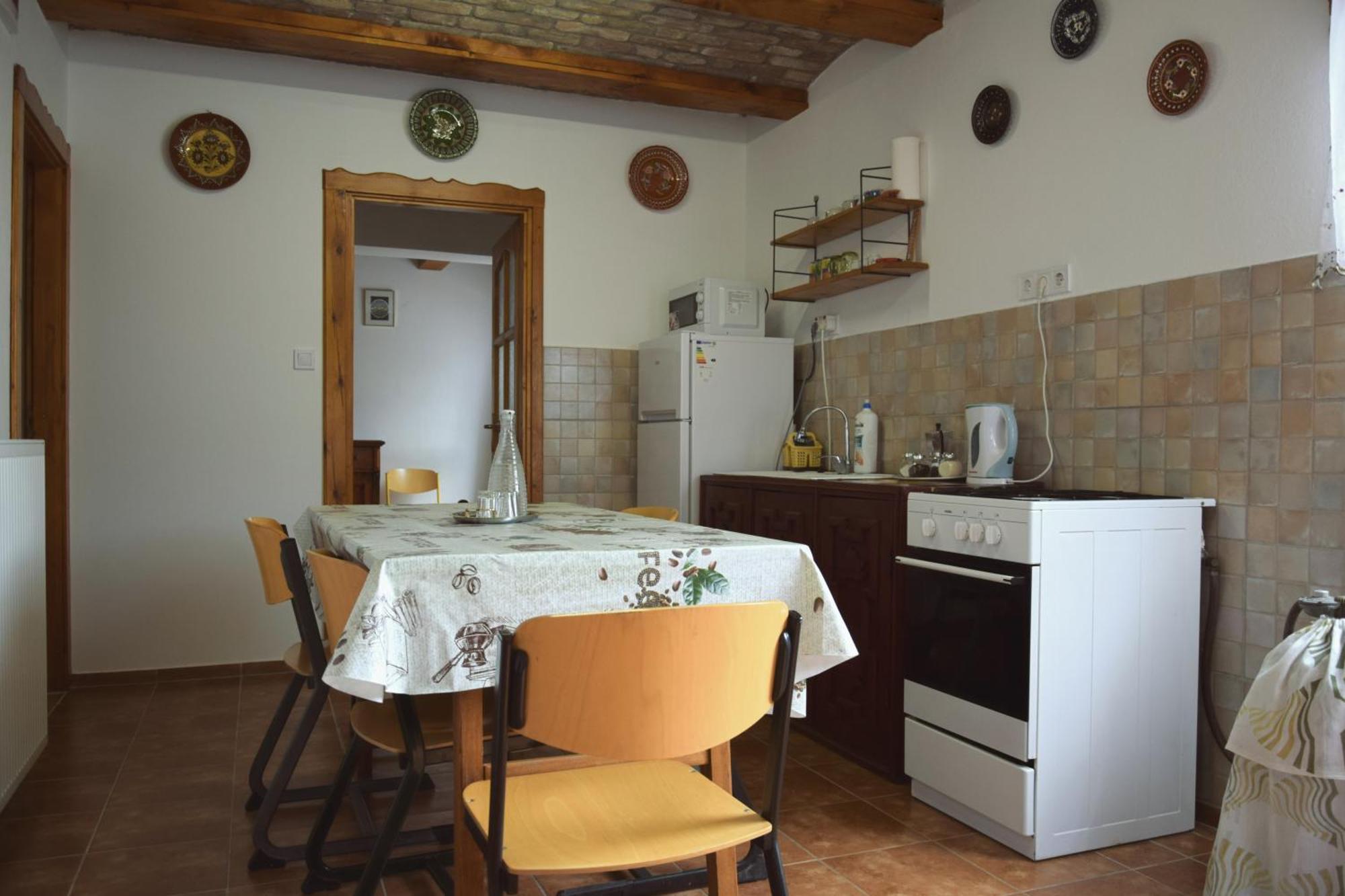 Anna Apartman Appartement Maroslele Buitenkant foto