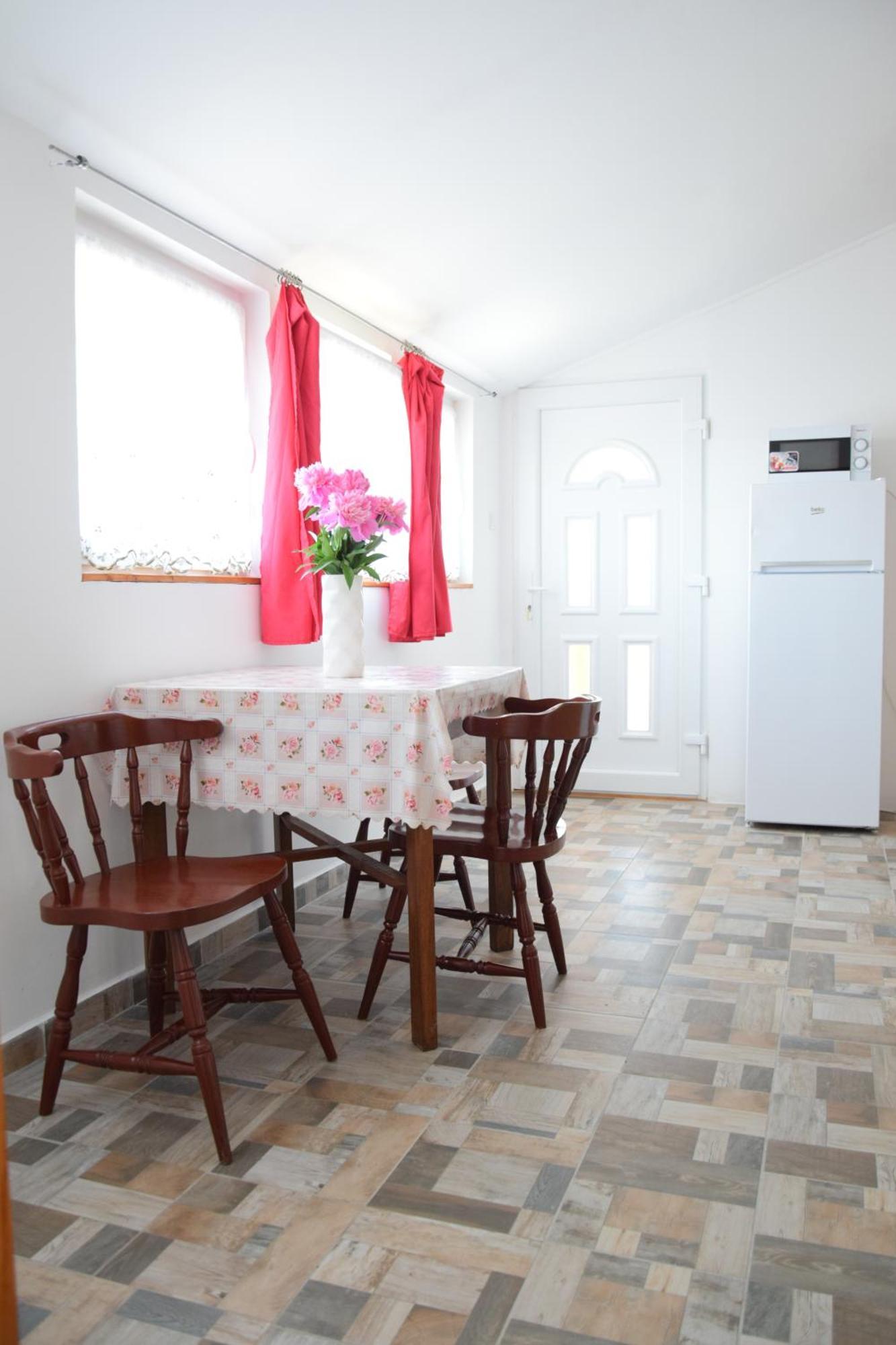 Anna Apartman Appartement Maroslele Buitenkant foto